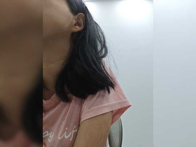 Selinababy99 live cam on BongaCams