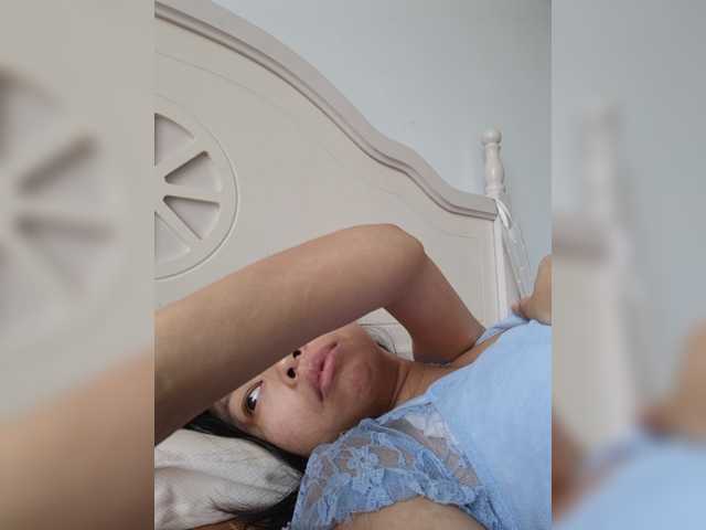Selinababy99 live cam on BongaCams