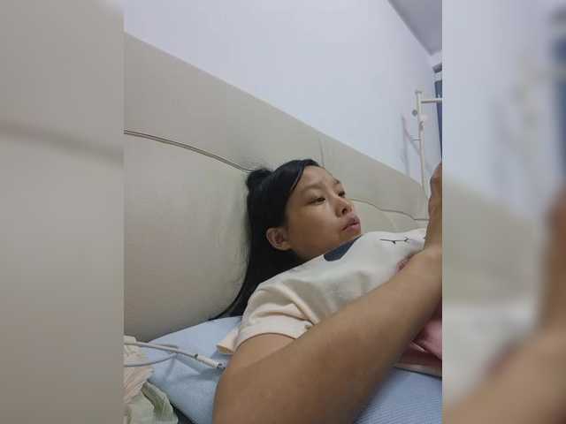 Selinababy99 live cam on BongaCams