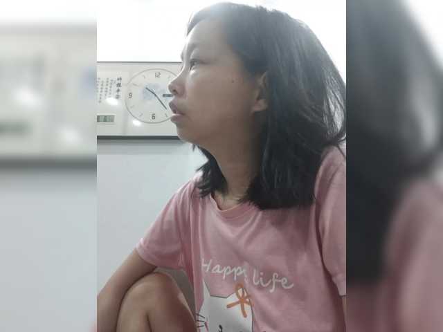 Selinababy99 live cam on BongaCams