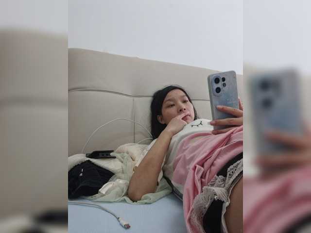 Selinababy99 live cam on BongaCams