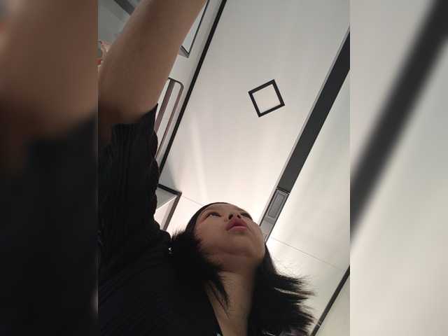 Selinababy99 live cam on BongaCams
