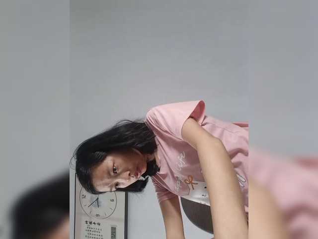 Selinababy99 live cam on BongaCams