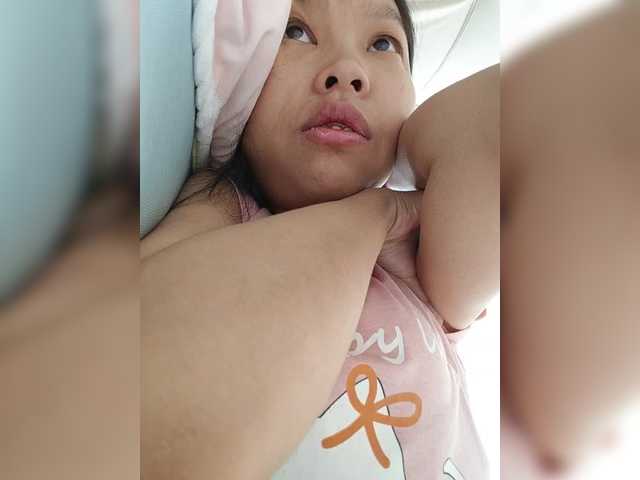 Selinababy99 live cam on BongaCams