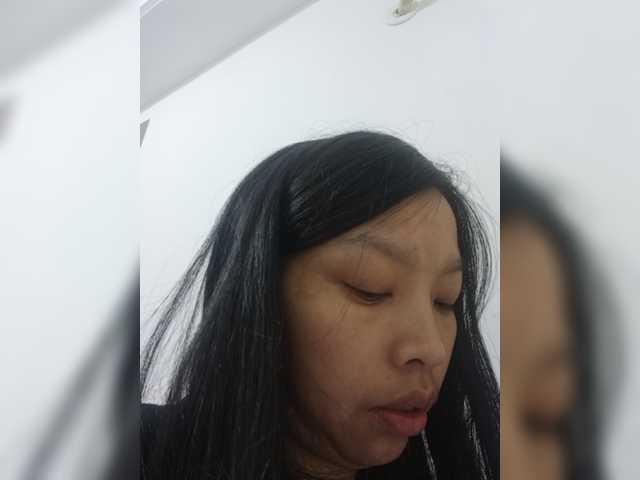 Selinababy99 live cam on BongaCams