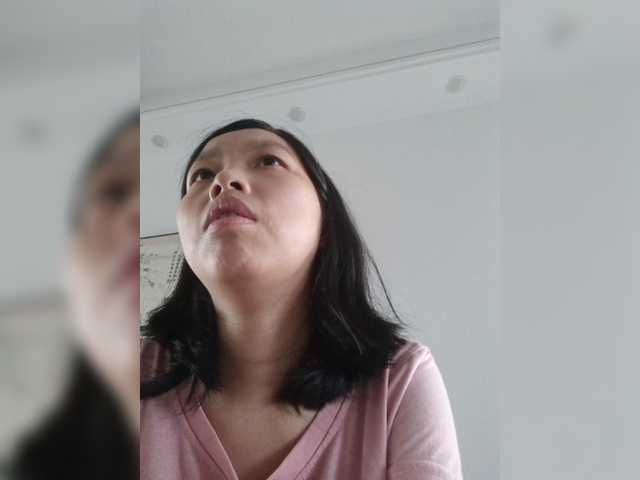 Selinababy99 live cam on BongaCams