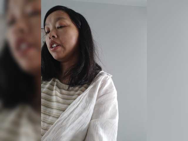 Selinababy99 live cam on BongaCams