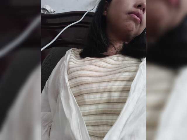 Selinababy99 live cam on BongaCams