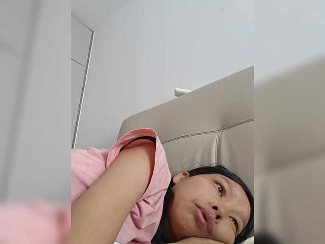Selinababy99 live cam on BongaCams