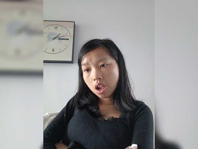 Selinababy99 live cam on BongaCams