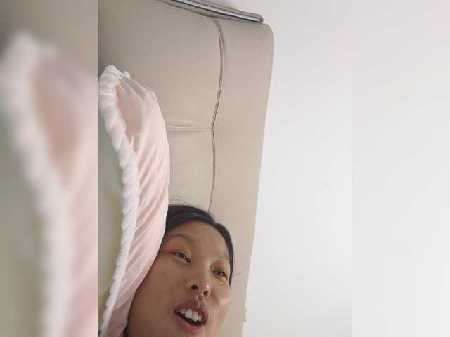 Selinababy99 live cam on BongaCams