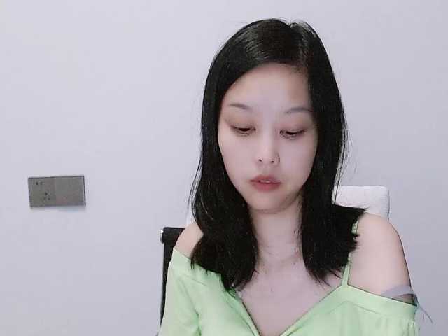 Selinababy99 live cam on BongaCams