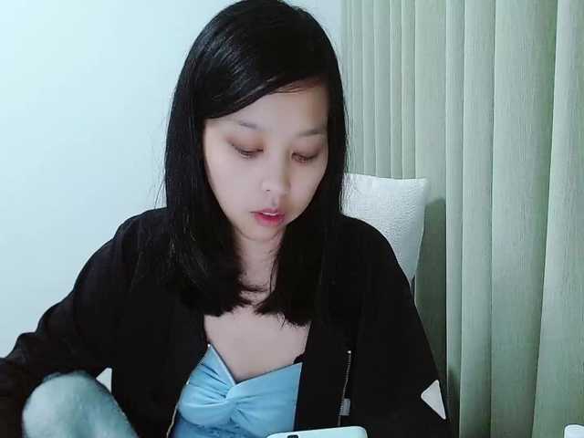 Selinababy99 live cam on BongaCams