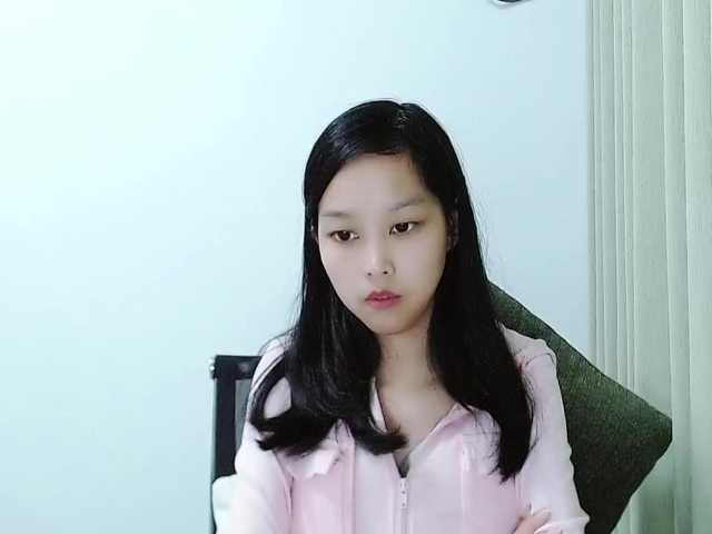 Selinababy99's BongaCams show and profile