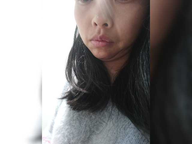 Selinababy99's BongaCams show and profile