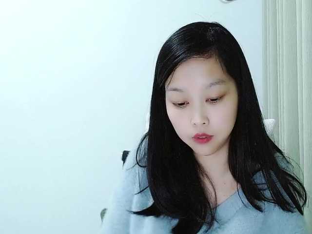 Selinababy99's BongaCams show and profile