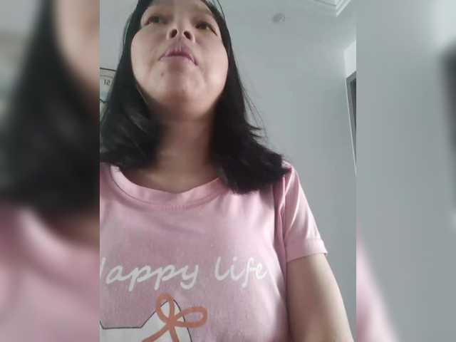 Selinababy99 live cam on BongaCams