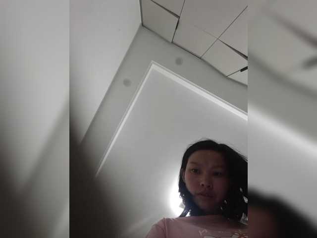 Selinababy99 live cam on BongaCams