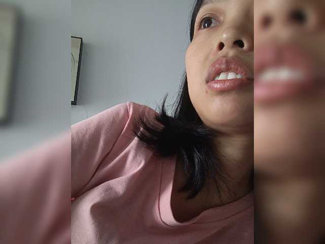 Selinababy99 live cam on BongaCams