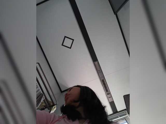 Selinababy99 live cam on BongaCams