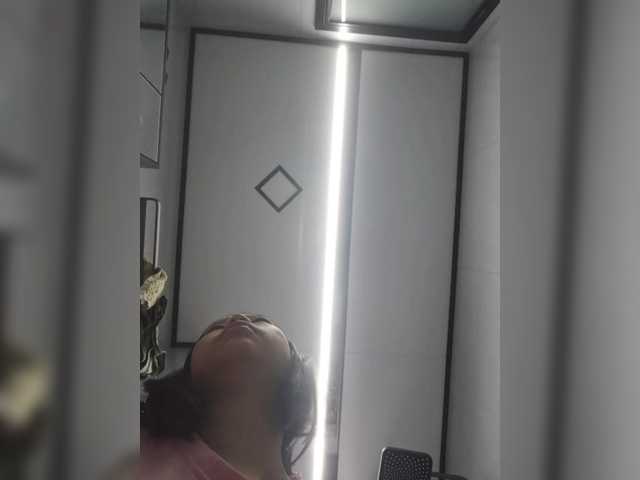 Selinababy99 live cam on BongaCams