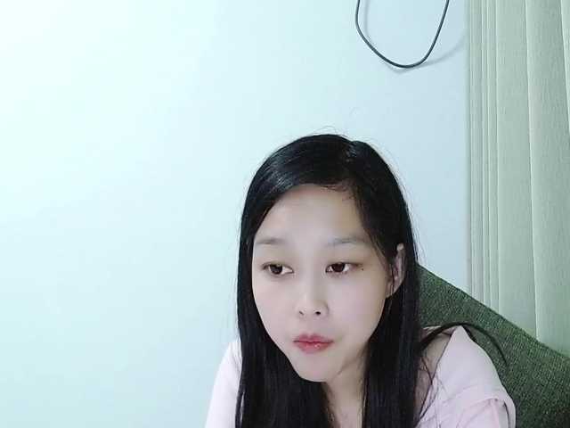 Selinababy99's BongaCams show and profile