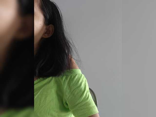 Selinababy99 live cam on BongaCams