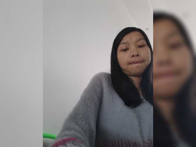 Selinababy99's BongaCams show and profile