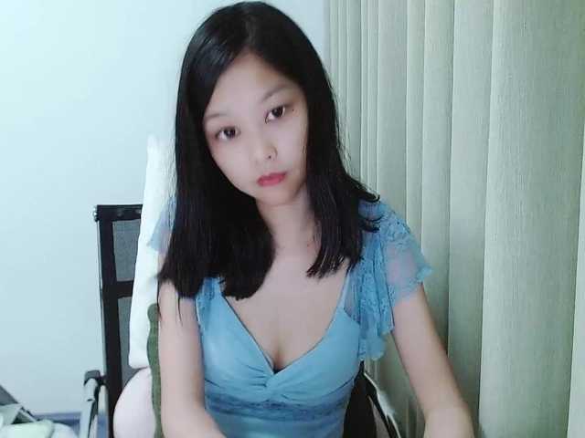 Selinababy99 live cam on BongaCams