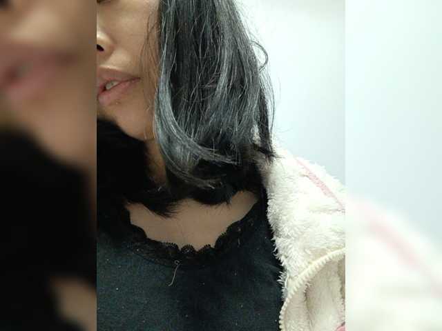 Selinababy99 live cam on BongaCams