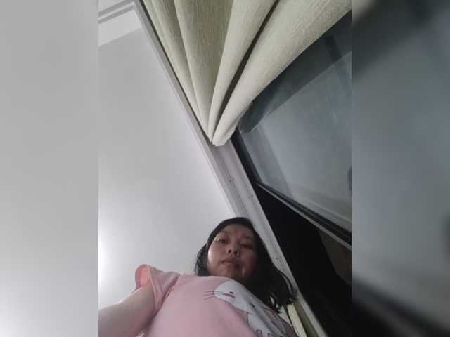 Selinababy99 live cam on BongaCams