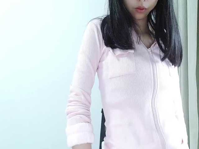 Selinababy99's BongaCams show and profile