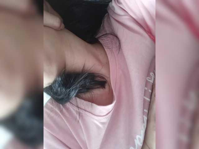 Selinababy99 live cam on BongaCams