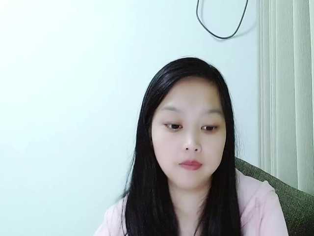 Selinababy99's BongaCams show and profile