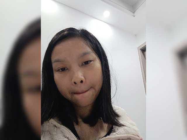 Selinababy99 live cam on BongaCams