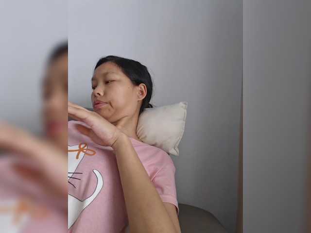 Selinababy99 live cam on BongaCams