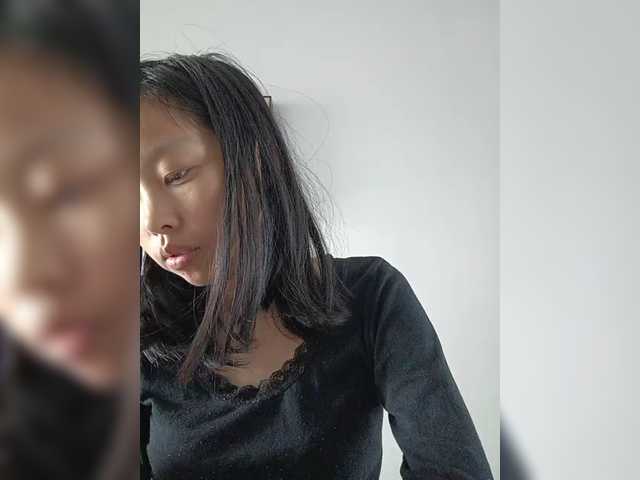Selinababy99 live cam on BongaCams