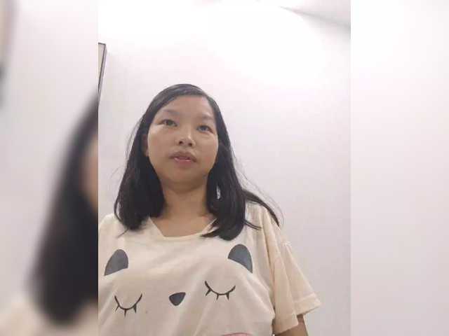 Selinababy99 live cam on BongaCams