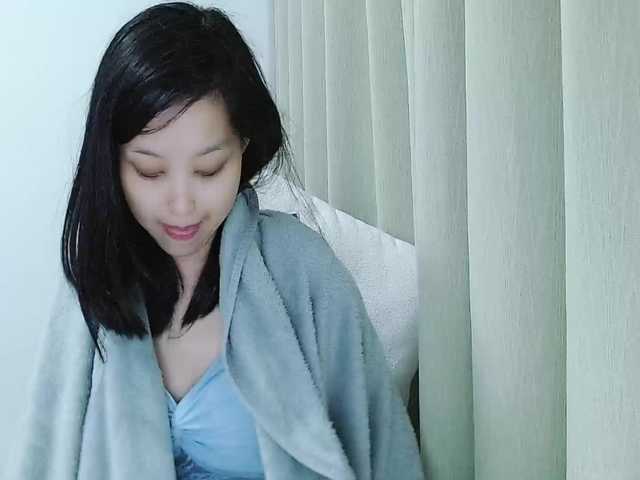 Selinababy99 live cam on BongaCams