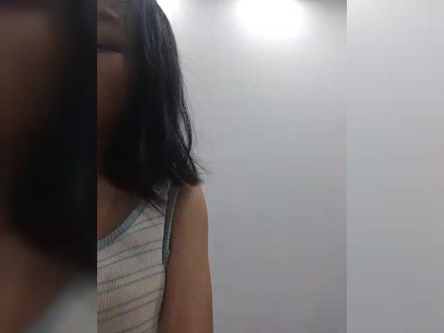 Selinababy99 live cam on BongaCams