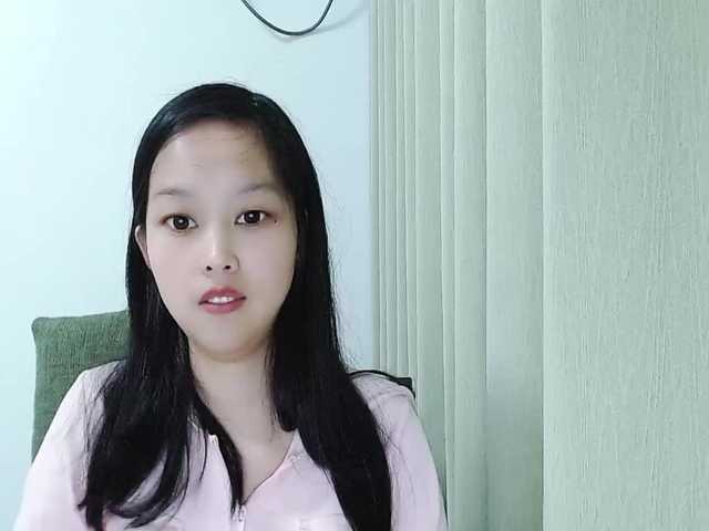 Selinababy99's BongaCams show and profile