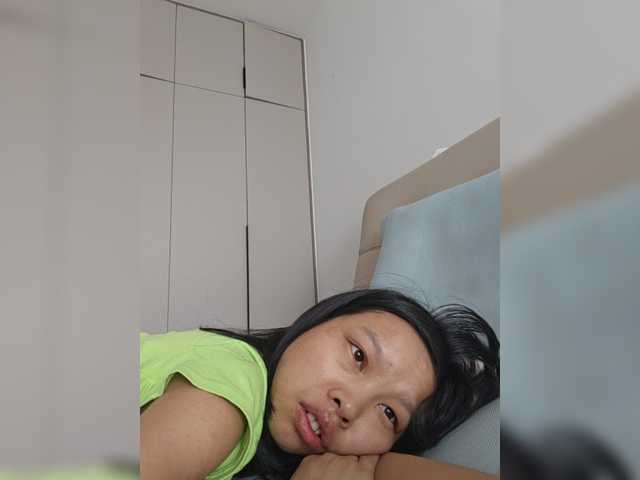 Selinababy99 live cam on BongaCams