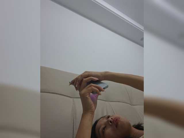 Selinababy99 live cam on BongaCams