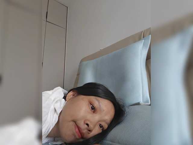 Selinababy99 live cam on BongaCams