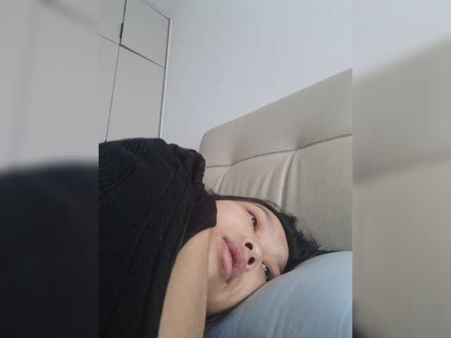 Selinababy99 live cam on BongaCams