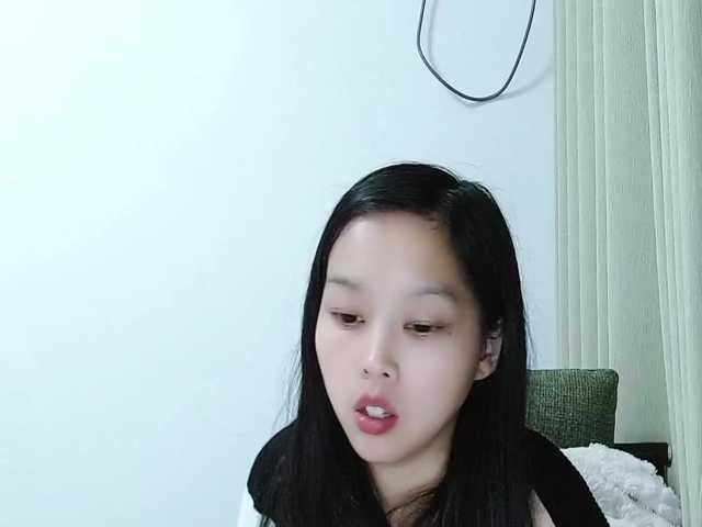 Selinababy99's BongaCams show and profile