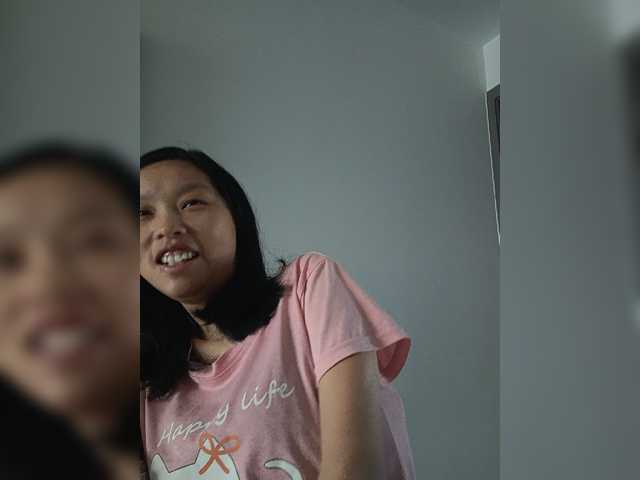 Selinababy99 live cam on BongaCams