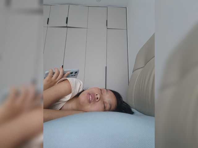 Selinababy99 live cam on BongaCams