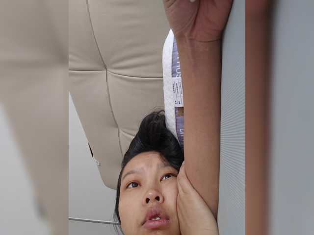 Selinababy99 live cam on BongaCams