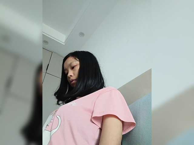 Selinababy99 live cam on BongaCams